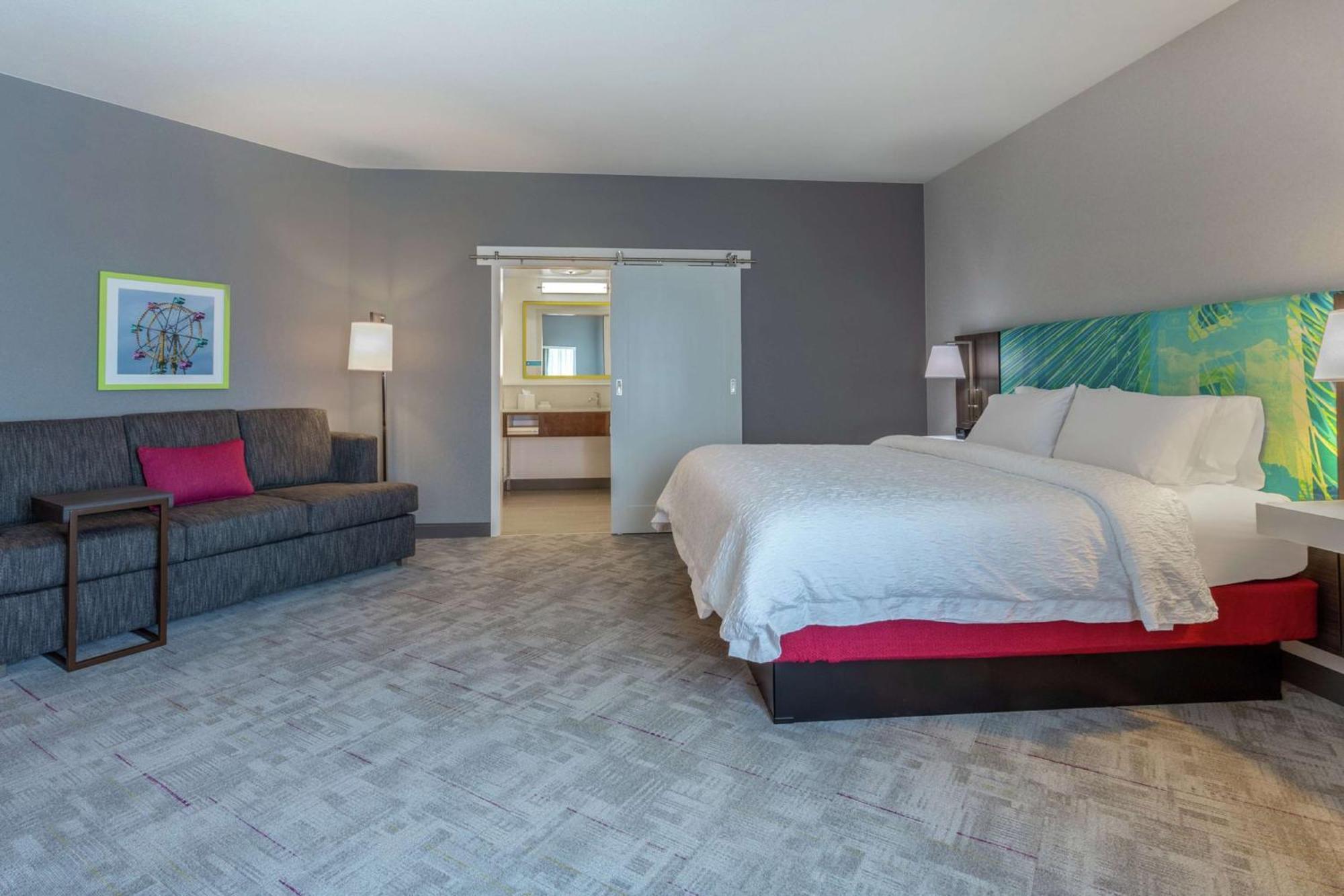 Hampton Inn & Suites Берлингтон Экстерьер фото