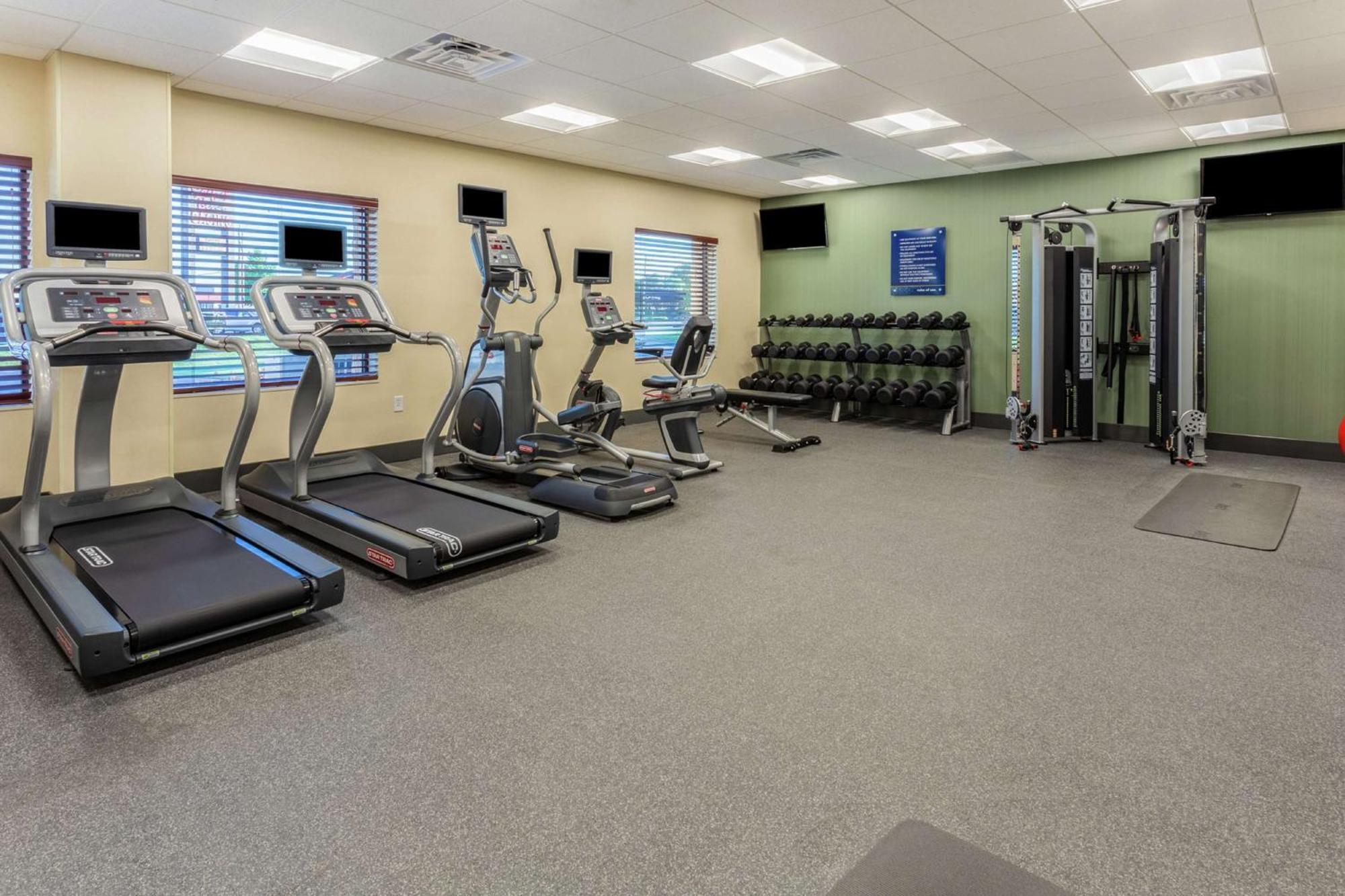 Hampton Inn & Suites Берлингтон Экстерьер фото